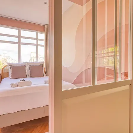 2-bedroom Air-conditioned In The Heart Of 17th Paris