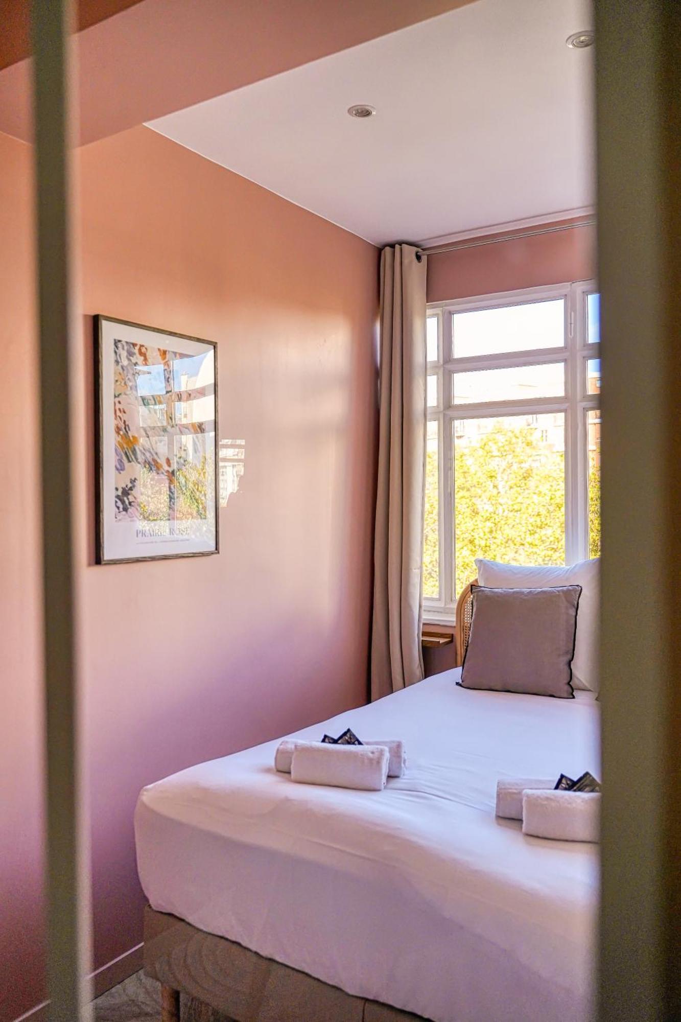 Apartment 2-bedroom Air-conditioned In The Heart Of 17th Paris